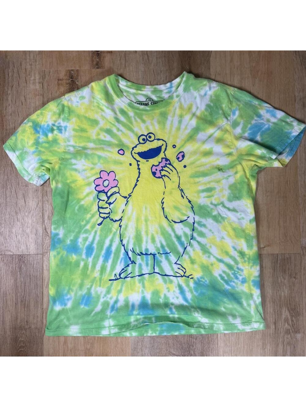 Sesame Street Cookie Monster Tie-Dye Tee – (L)